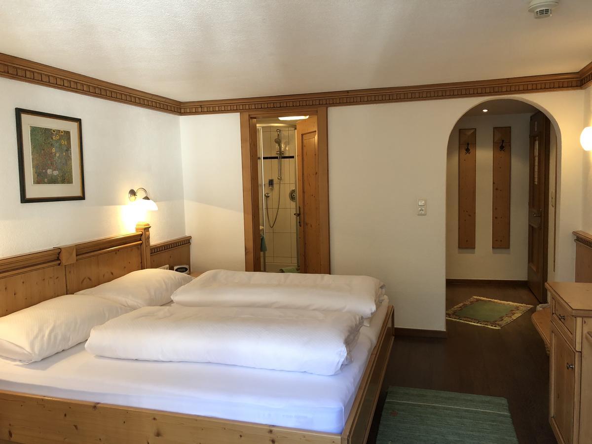 Hotel Garni Central - Zimmer - Studios - Apartments Kappl  Eksteriør bilde